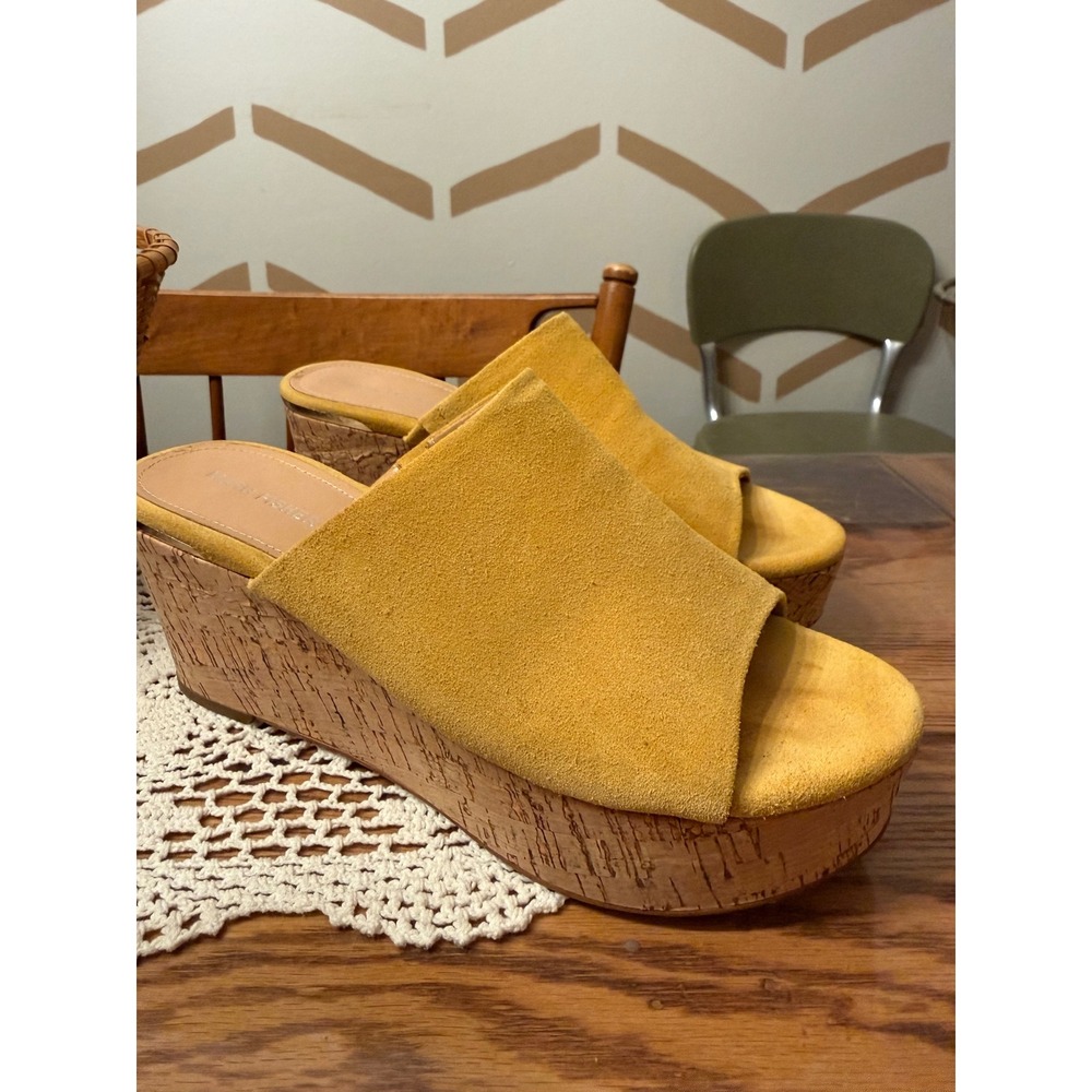 Marc Fisher Slip On Wedges Women 11 Mustard Suede Boho A377546 QMRAVIVA